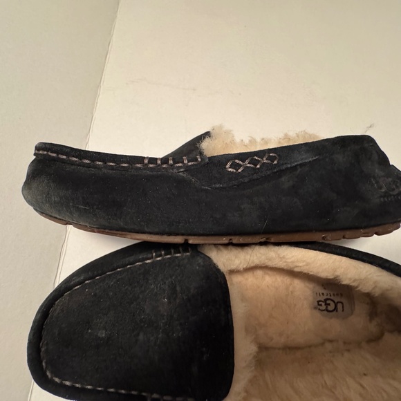 UGG Ansley Slipper Women's Moccasins - Black, US 9 - Picture 4 of 9